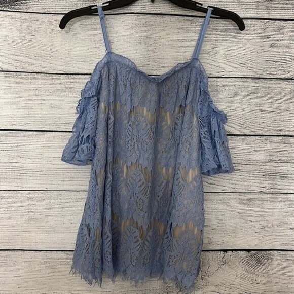 NWT Blue Rain Blue Lace Off-Shoulder Top Size M - Picture 3 of 4